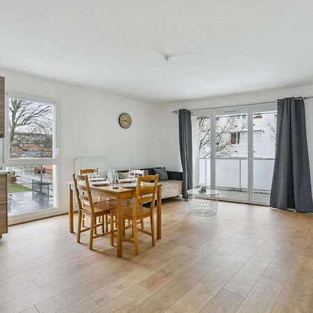 Appartamento Chic Apart With Terace And Parking Rouen Esterno foto